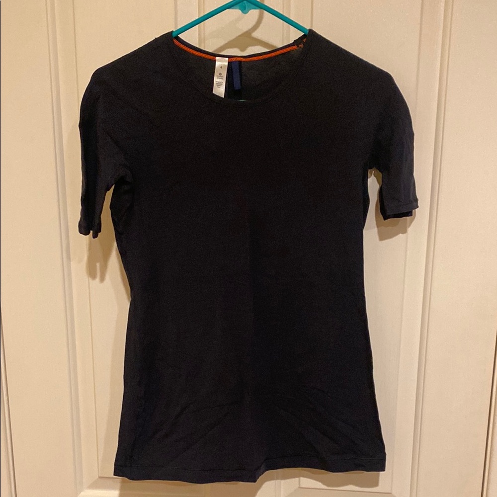 Lululemon Navy Love Tee size 4